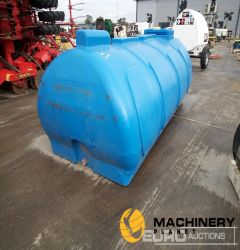 2010 Western Static 2700Litre Plastic Water Bowser  Bowsers 2010 140316198