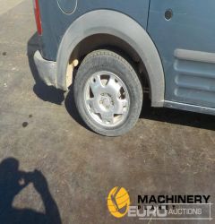 2005 Ford Transit Connect  Vans 2005 240045925