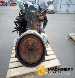 Cummins ISC 6 Cylinder Engine  Engines / Gearboxes  140315064