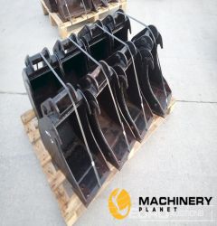 9", 9", 9", 9", 9", 9", 9", 9"  Digging Bucket 35mm Pin to suit Mini Excavator  Second Hand Buckets  140316256