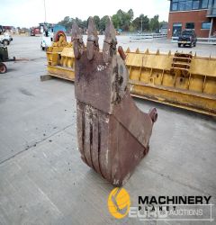 24" Digging Bucket, 75mm Pin to Suit 16-18 Ton Excavator  Second Hand Buckets  140317168