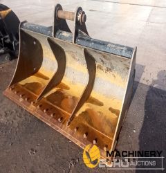 80" Ditching Bucket 80mm Pin to suit 20 Ton Excavator  Second Hand Buckets  100288857