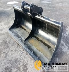 84" Strickland Ditching Bucket 80mm Pin to suit 20 Ton Excavator  Second Hand Buckets  100288683