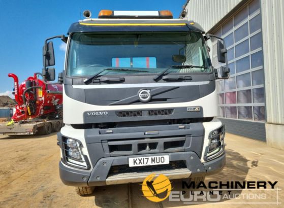 Volvo FMX 460 Hook Loader Truck For Hire MVB148