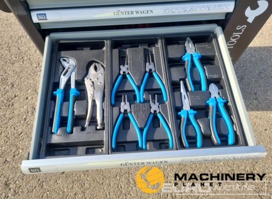 Unused Germany Tools Troller 220Pcs, Complete with Tools, 6 Drawers / Carro  Porta Herramientas Completo, 6 Cajones Garage Equipment Day 1 Ring 1  240051004 for Sale and Rent Online