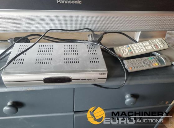 Panasonic TH-42PA50E 42