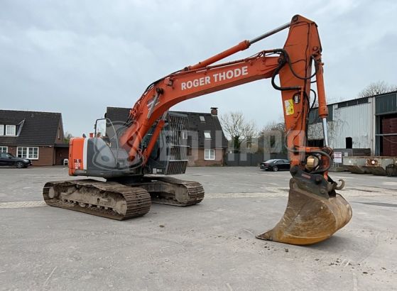 Hitachi ZX 225 USLC-3 Tracked Excavator trackedexcavators for Sale 