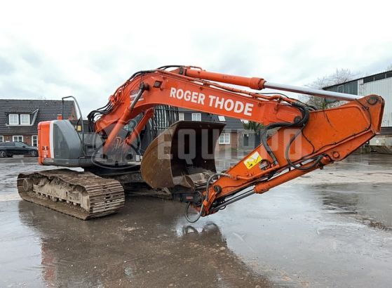 Hitachi ZX 225 USLC-3 Tracked Excavator trackedexcavators for Sale 