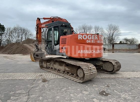 Hitachi ZX 225 USLC-3 Tracked Excavator trackedexcavators for Sale 