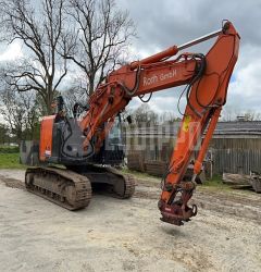 Hitachi ZX 225 USLC-6 Tracked Excavator trackedexcavators