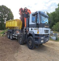 Iveco Trakker 450 8x4 with Hook-arm and Palfinger PK56002 Knuckle boom crane Tipper Truck tippertrucks