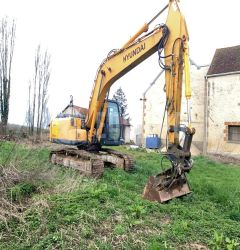 Hyundai R 210 Lc Tracked Excavator trackedexcavators