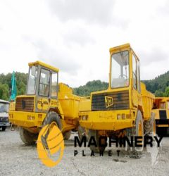 dump truck mit all wheel drive JCB 712 used