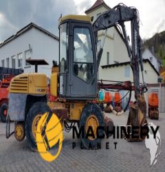 Gebrauchter railroad excavator Mecalac 12MXT used two way excavator