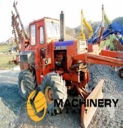 Ditch Witch R100