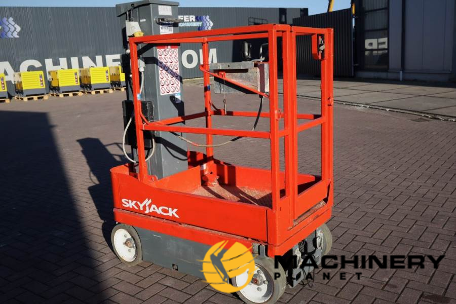 Skyjack SJ16 Electric, 6,75m Working Height, 227kg Capacit 2014 SKYJACK - SJ16 - 61894 image