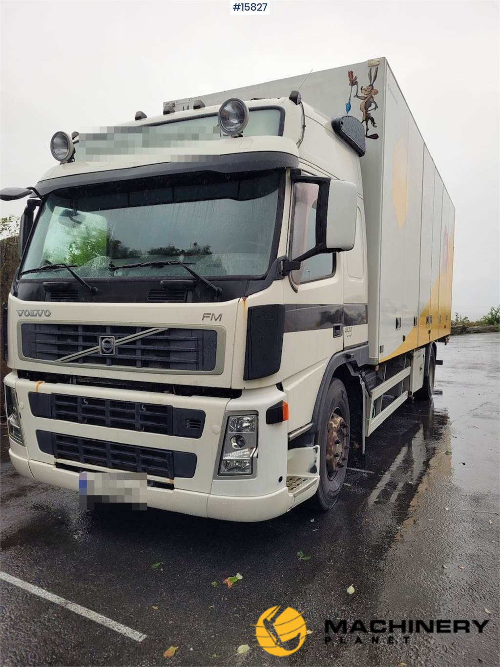 Volvo FM 300 Cabinet car w/ full side opening. 2007 15827