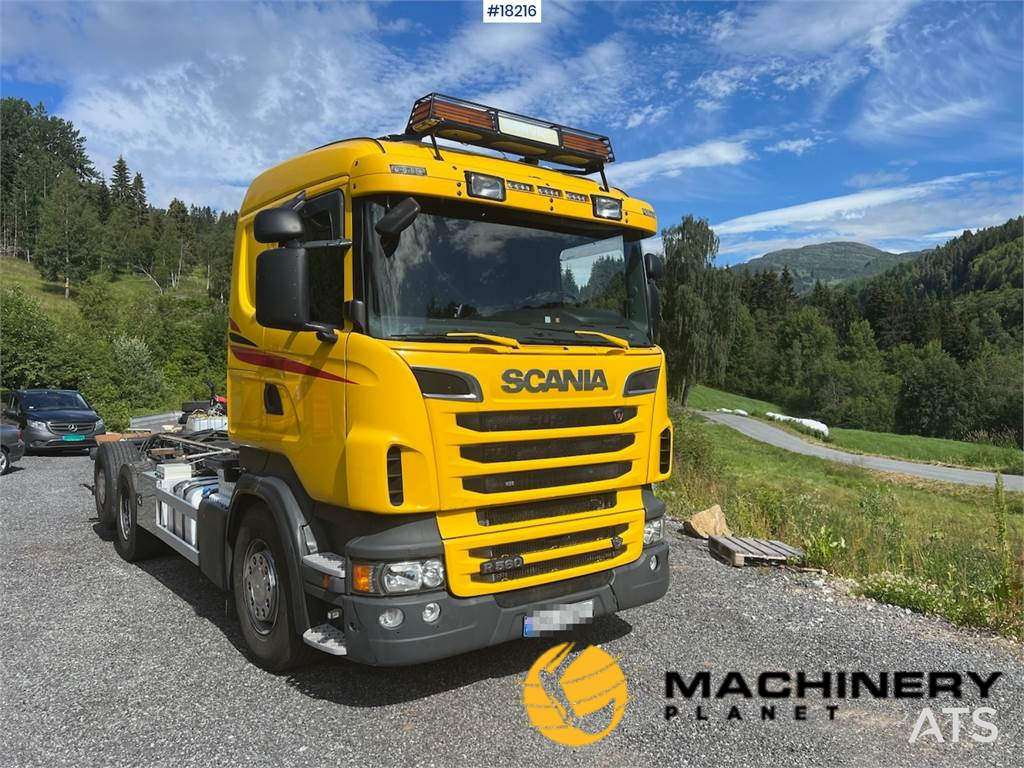 Scania R560 6x2 Chassis WATCH VIDEO 2013 18216 image