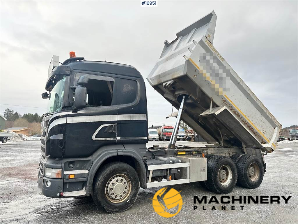 Scania R560 6x4 Tipper Truck. 2011 16951 image