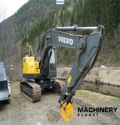 Volvo ECR235DL Excavator w/ bucket and rotor tilt. 2013 15043