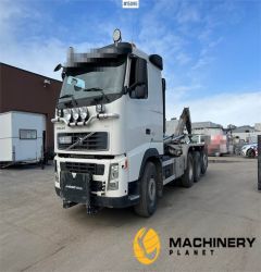 Volvo FH 520 8x4 tridem hook truck w/ plow rig 2009 15095