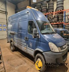 Iveco DAILY 65C17 EEV 6,5 Ton. Loading ramp. 2010 17119