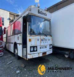 Scania K82S60 tour bus 1984 17701