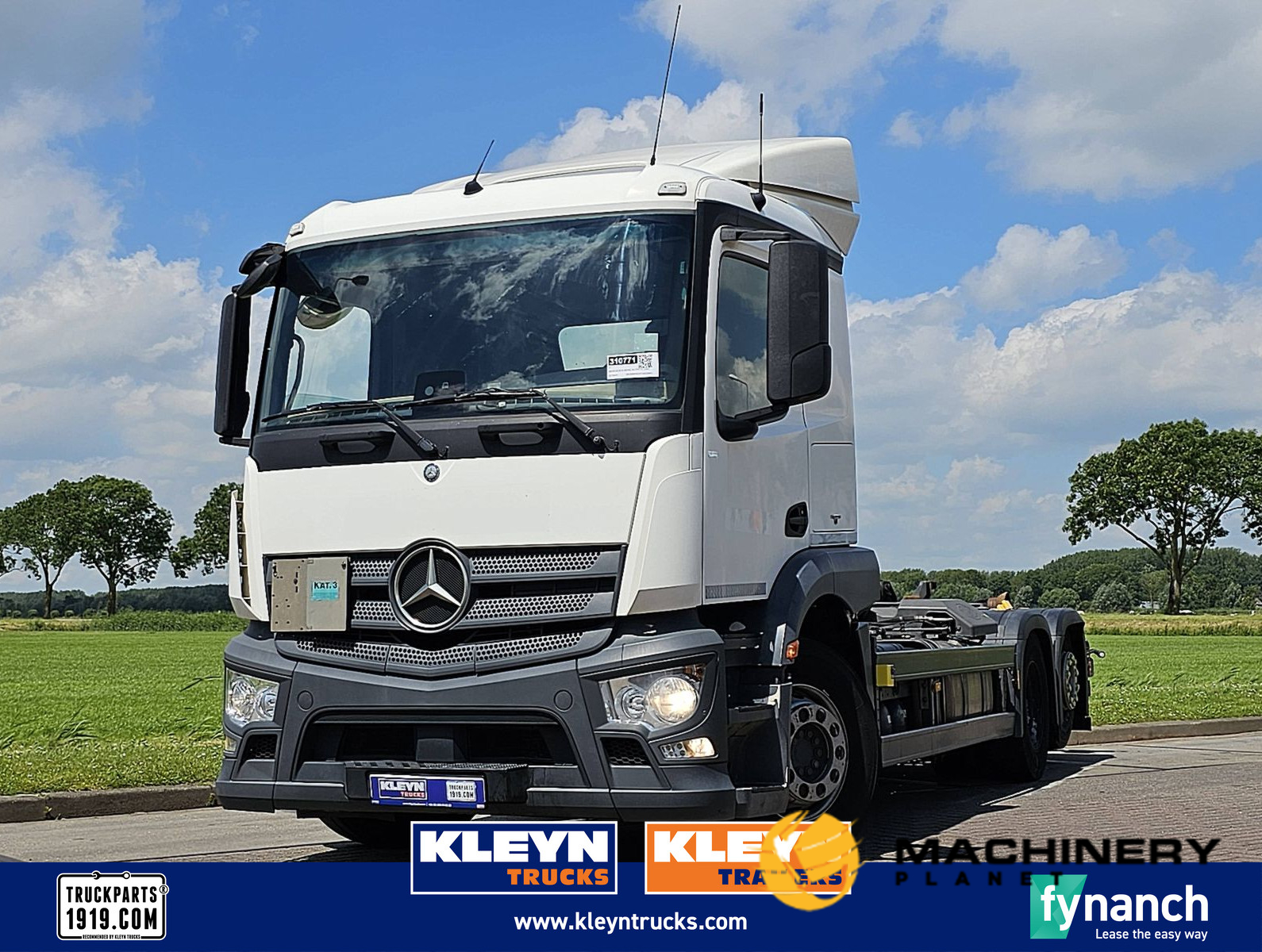 MERCEDES-BENZ ACTROS 2543 6x2 steeraxle hook 2016 image