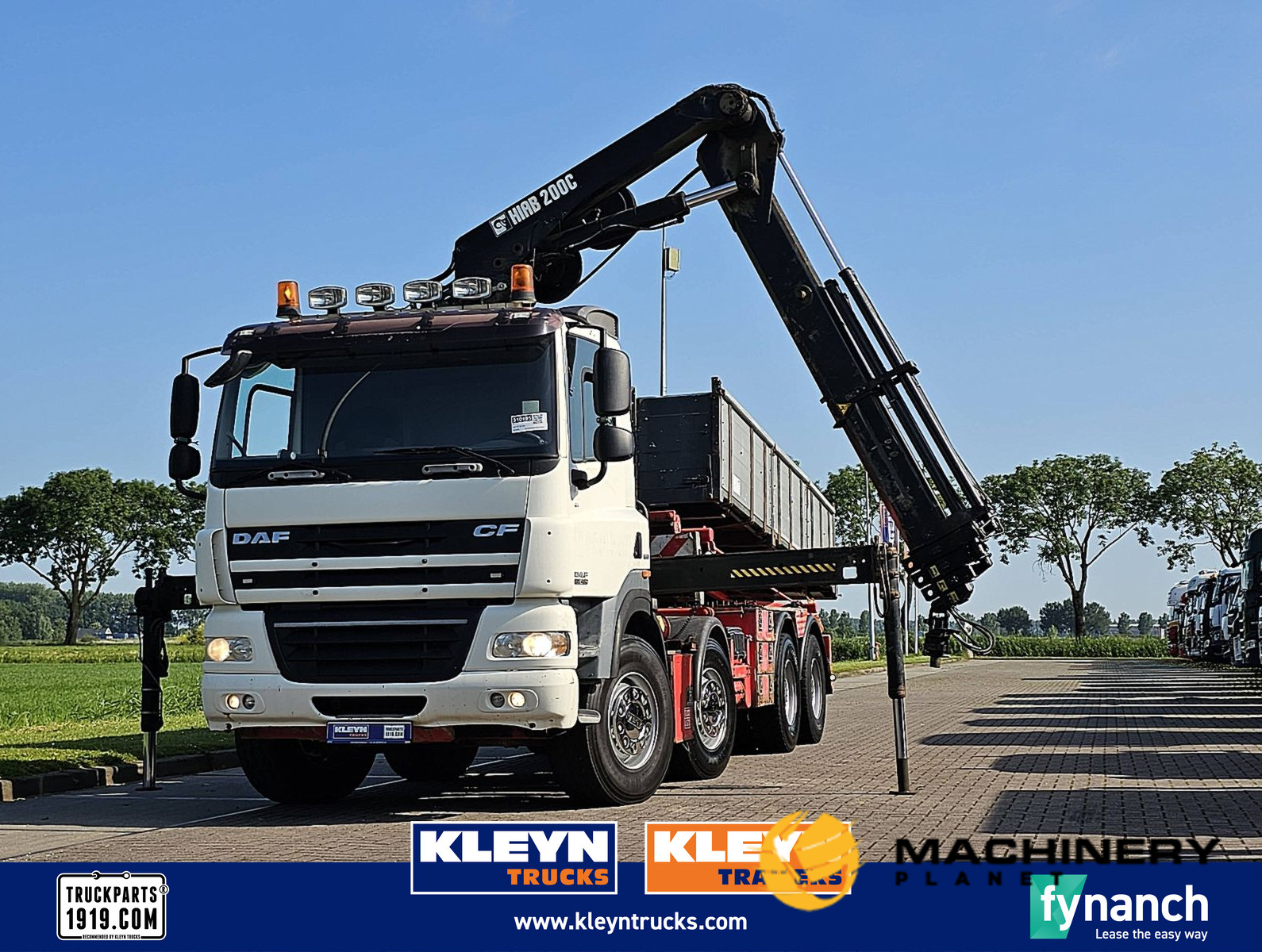 DAF CF 85.460 8x4 hiab 200c e5 2010 image