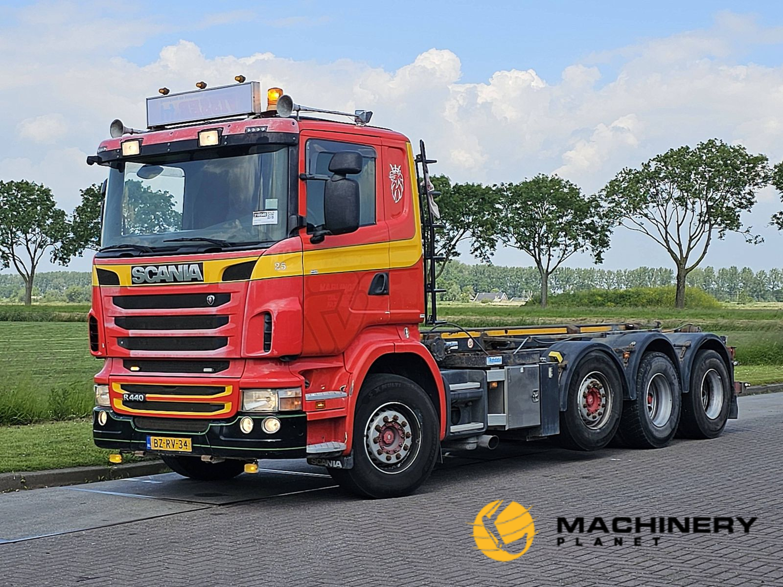 SCANIA R440 8x2 cr16 manual 3+3 2012 image