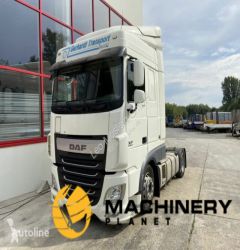 DAF 460 XF Lowliner  tractor unit