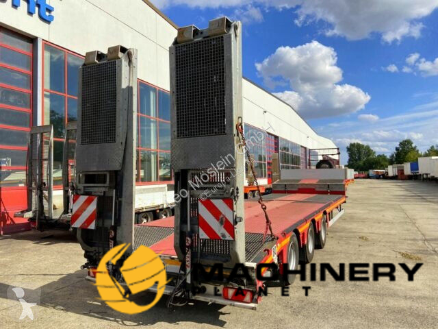 FAYMONVILLE 3 Achs Tieflader komplett überfahrbarFür Staple low bed semi-trailer image