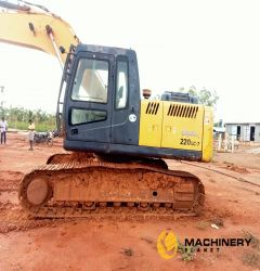 2015 HYUNDAI CRAWLER EXCAVATOR 220LC-R