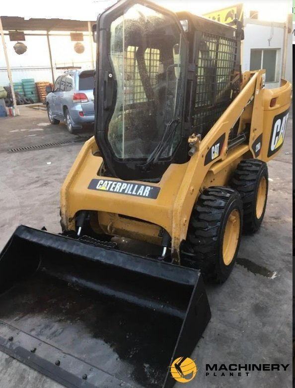 2019 CAT SKID STEER LOADER 216B