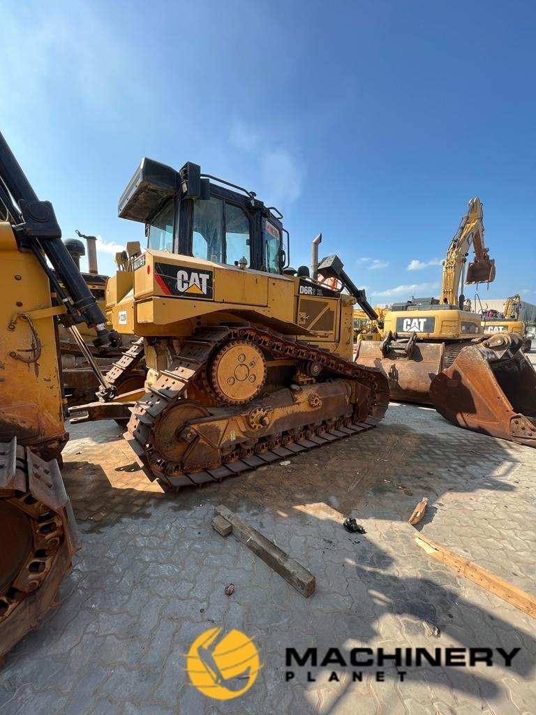 2017  CAT DOZER D6R