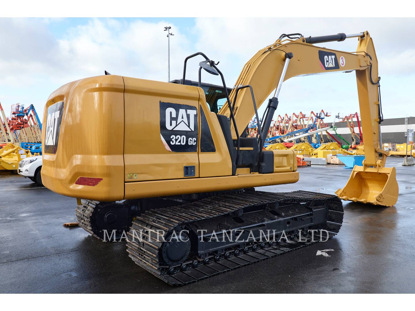 CAT 320-07GC 2018 TRACK EXCAVATORS 10135651 image