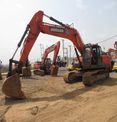 2018 Doosan DX300LCA Excavator Excavator 2018