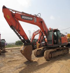 2018 Doosan DX300LCA Excavator Excavator 2018