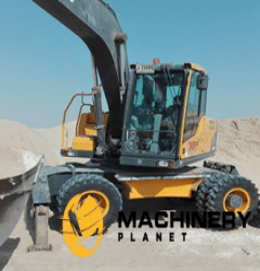 CAT EXCAVATOR  EXCAVATOR 2016