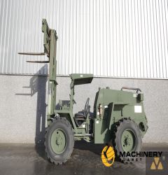 Case M4K Ex-army 2002 E05747