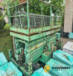 Scissor lift (Žirklinis keltuvas)  