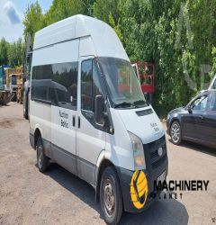 Ford Transit passenger van 2007 