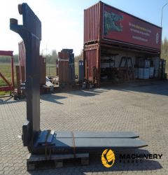  FORK Fitted with Rolls, Kissing Forks 28.000kg@1200mm // 2400x300x110mm Forks 880005814