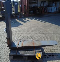  FORK Fitted with Rolls14000kg@1200mm // 2000x250x85mm Forks 880005803