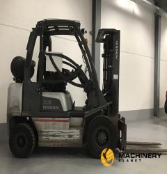 2012 NISSAN U1D2A25LQ Forklift 880008375