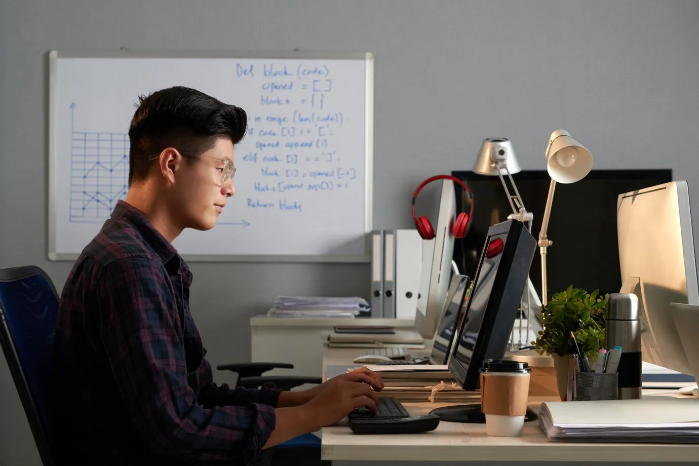 What are the roles and responsibilities of back-end developers?
