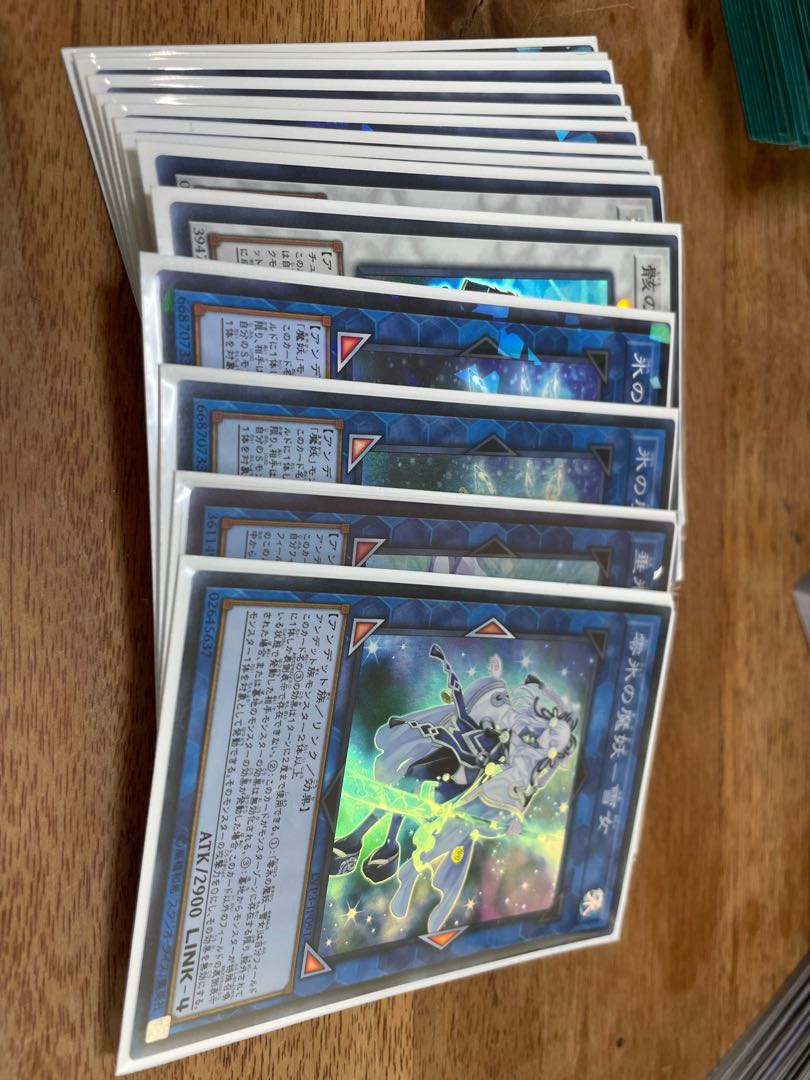 All the cards in my possession [Rare cards in large quantities].
