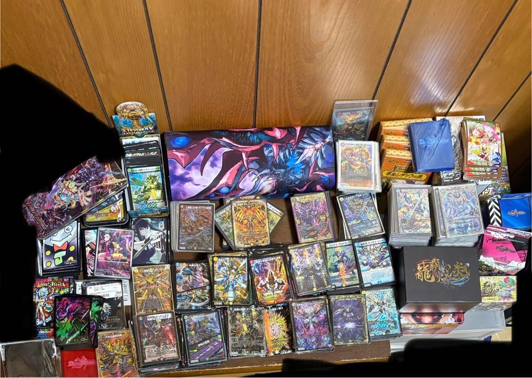 デュエマ引退品、まとめ売り、7デッキ、プレイマット、光り物1000枚以上 1枚