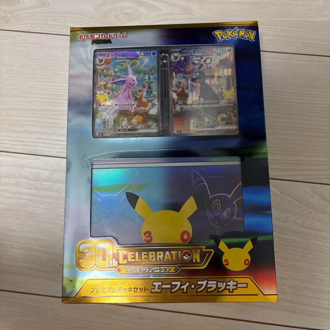 30th Anniversary Premium Deck Set: Espeon & Umbreon  1BOX