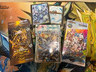 【デュエマ新春1万円福箱（マジック）】